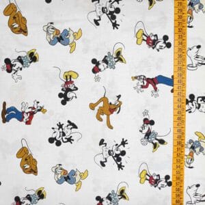 Tela infantil Disney. Personajes Disney