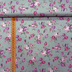 Tela japonesa en algodón estampado de flores. Color D1.3